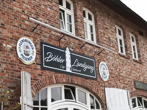 Böhler Landgang Café Restaurant Sankt Peter-Ording über uns 02